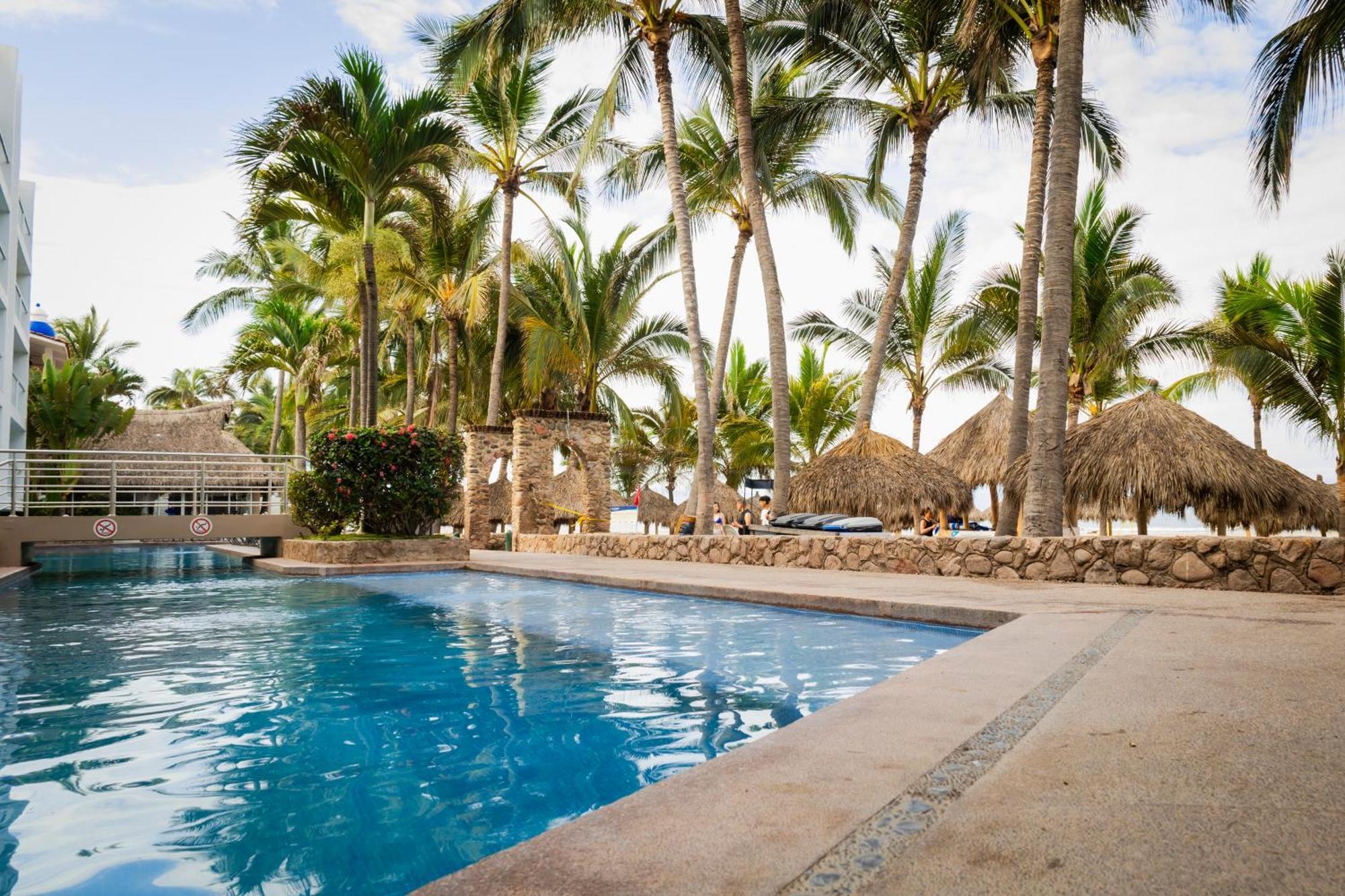 Hotel Villa Varadero Нуэво-Вальярта Экстерьер фото