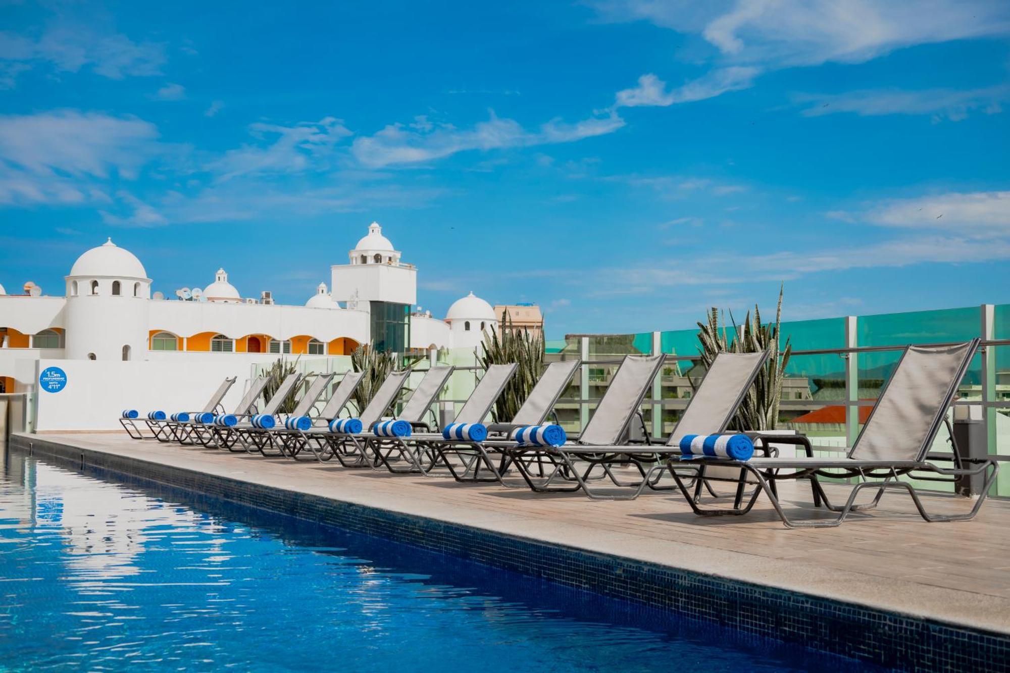 Hotel Villa Varadero Нуэво-Вальярта Экстерьер фото