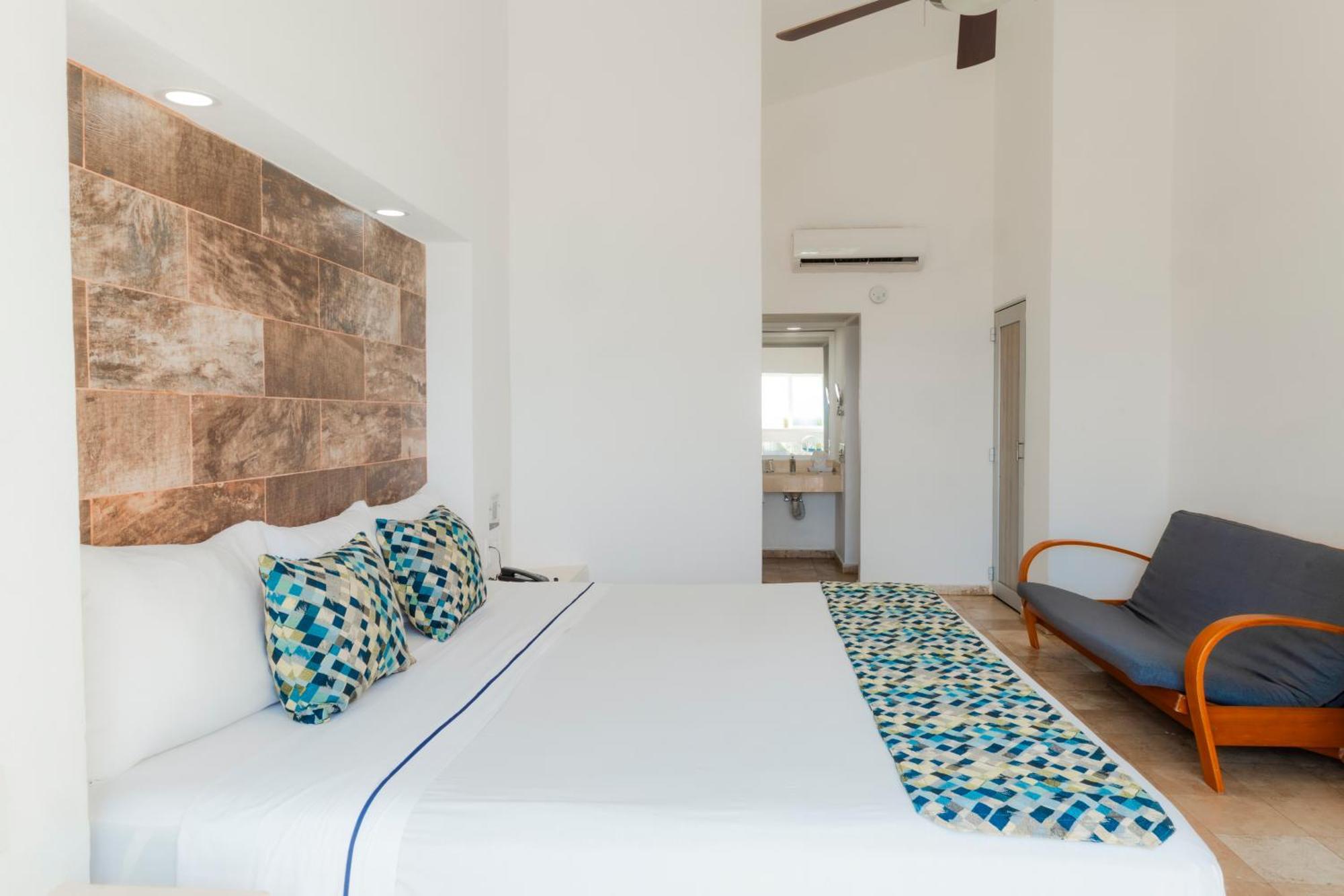 Hotel Villa Varadero Нуэво-Вальярта Экстерьер фото