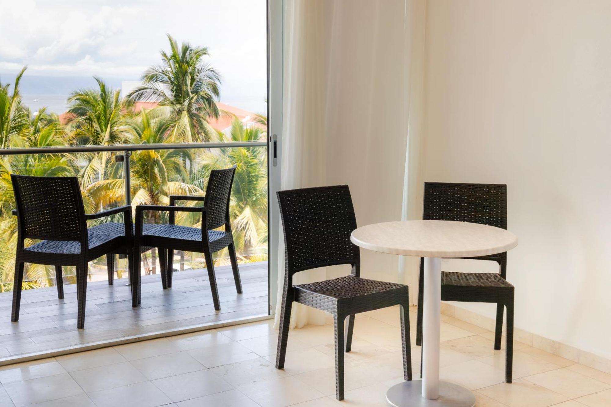 Hotel Villa Varadero Нуэво-Вальярта Экстерьер фото